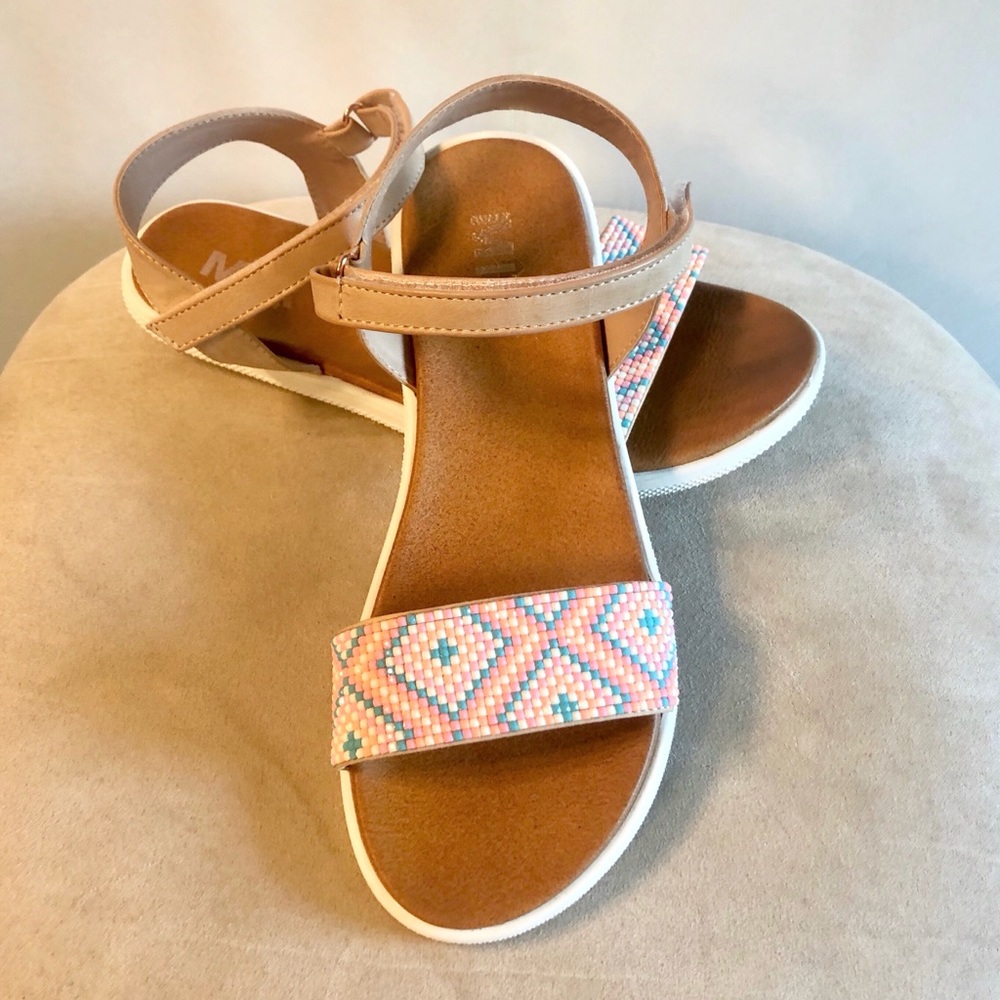 Girls’ MIA Big Kid Beaded Sandals